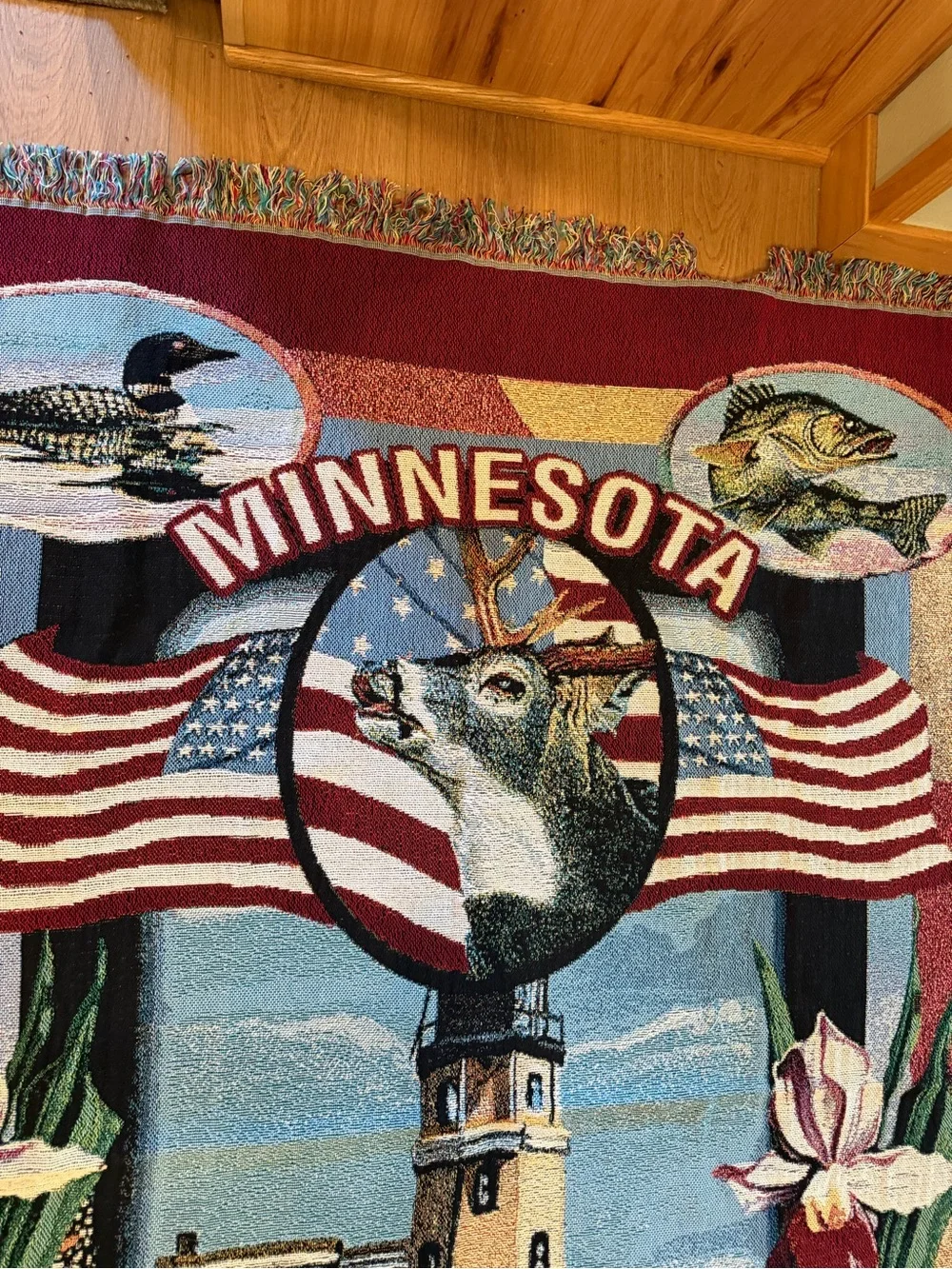 Minnesota Scenic Tapestry Throw Blanket - Maroon